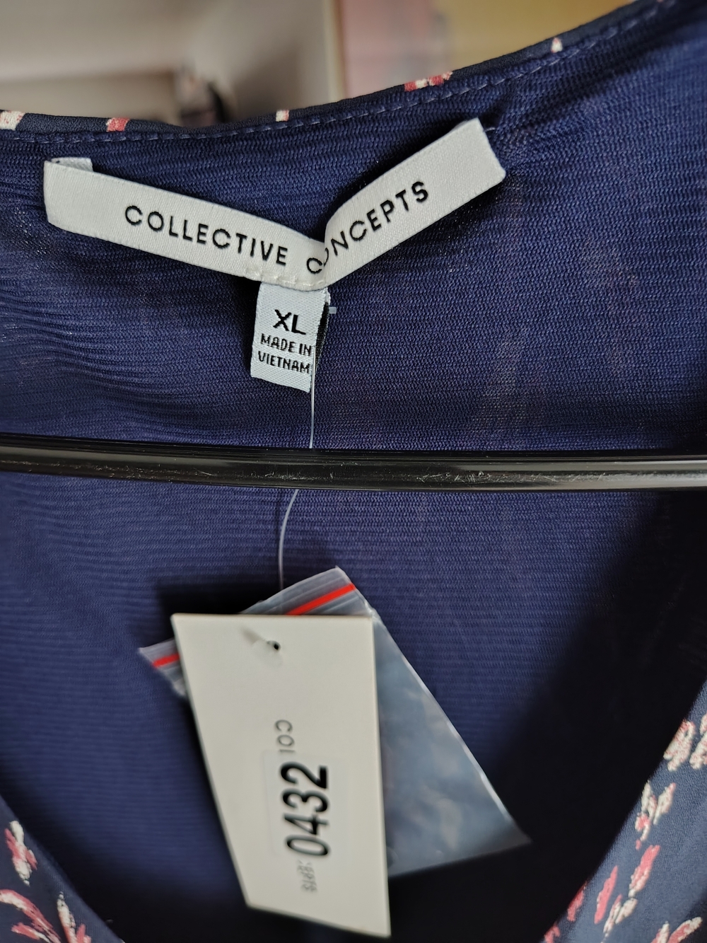 Buttoned Up Ladies Classic Jumpsuit - Picture 2 of 2